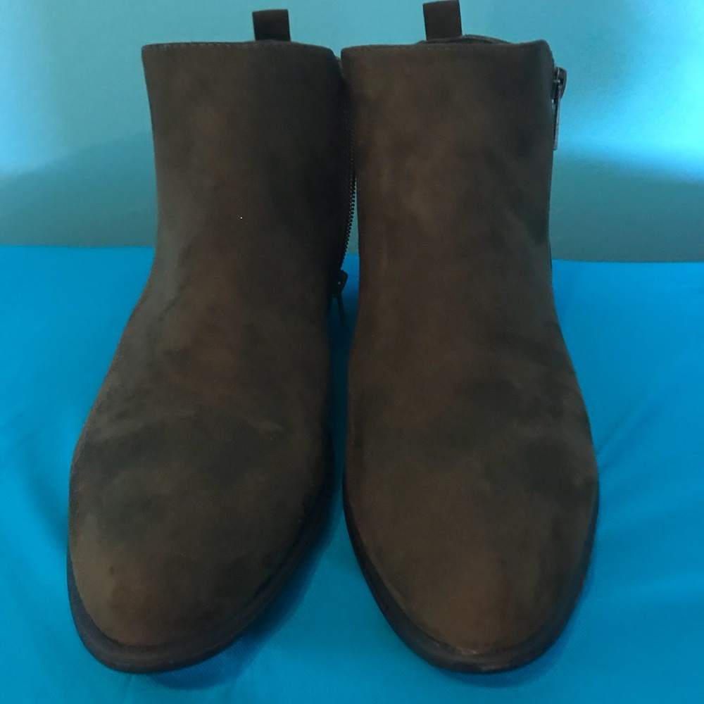 Khaki green suede ankle boots with zipper on sides